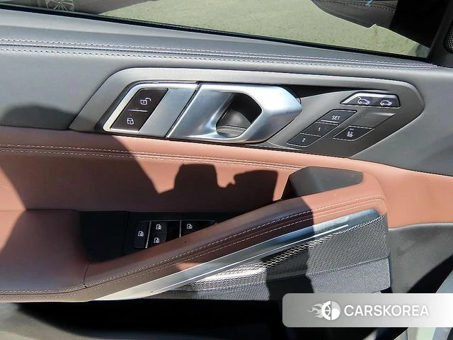 BMW X6 (G06) 2022 Белый из Кореи, фото 3