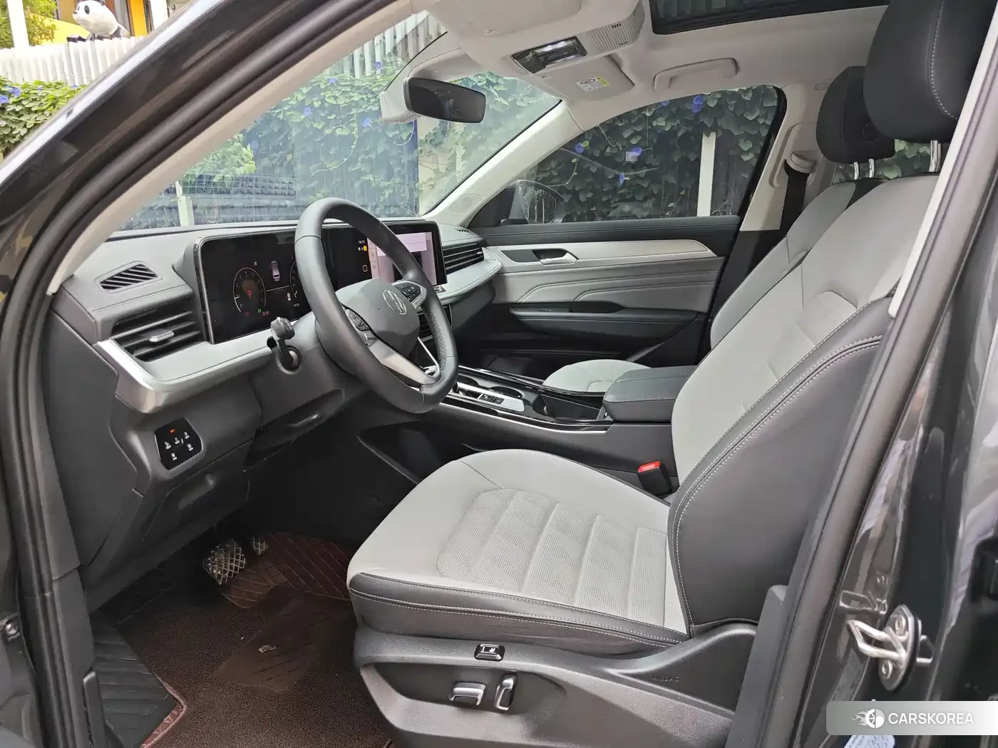 Volkswagen Tavendor 2024 Черный из Китая, фото 3