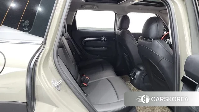 Mini Cooper Clubman 2020 Зеленый из Кореи, фото 3