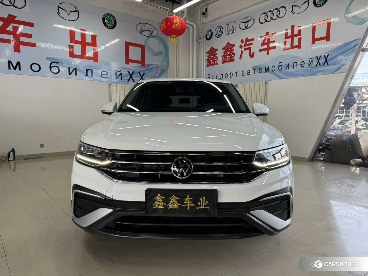 Volkswagen Tiguan L 2022 Белый из Китая, фото 3