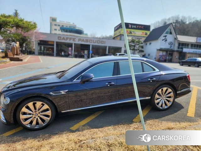 Bentley Flying Spur 3rd Generation 2022 Синий из Кореи, фото 3