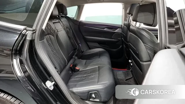 BMW 6 Series GT (G32) id 2890602 из Кореи 3