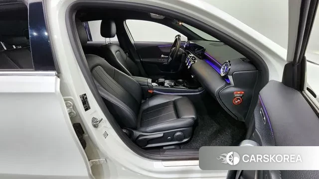 Mercedes-Benz A-Class W177 2021 Белый из Кореи, фото 3