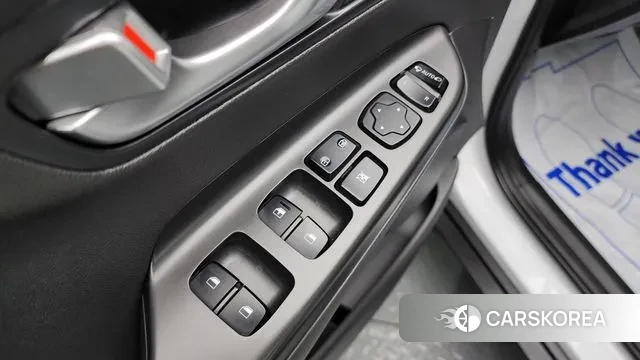 Hyundai The New Kona 2022 Белый из Кореи, фото 3