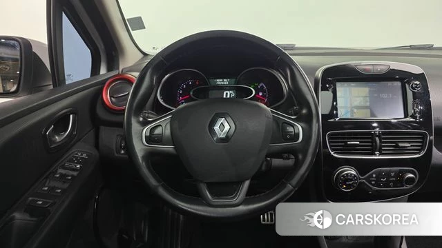 Renault Korea (Samsung) Clio 2018 Белый из Кореи, фото 3