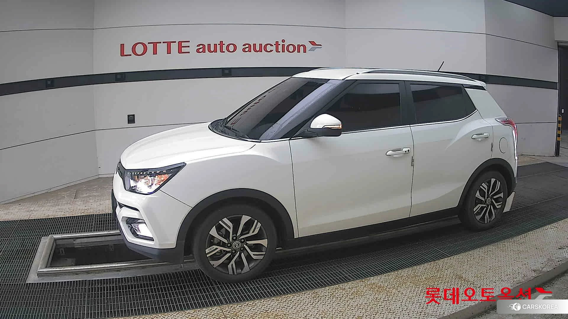 SsangYong Tivoli 2019 Белый из Кореи, фото 3