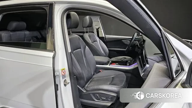 Audi Q7 (4M) 2020 Белый из Кореи, фото 3