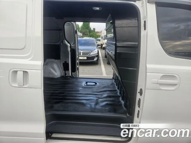 Hyundai The New Grand Starex id 2691937 из Кореи 3