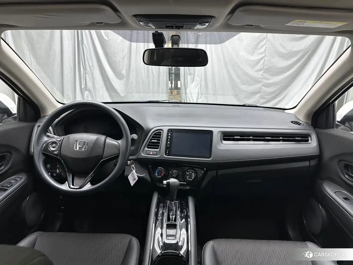 Honda Vezel 2022 Белый из Китая, фото 3
