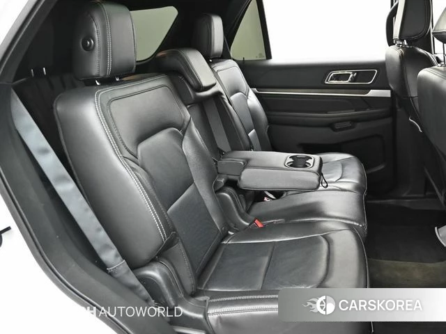 Ford Explorer 2018 Белый из Кореи, фото 3