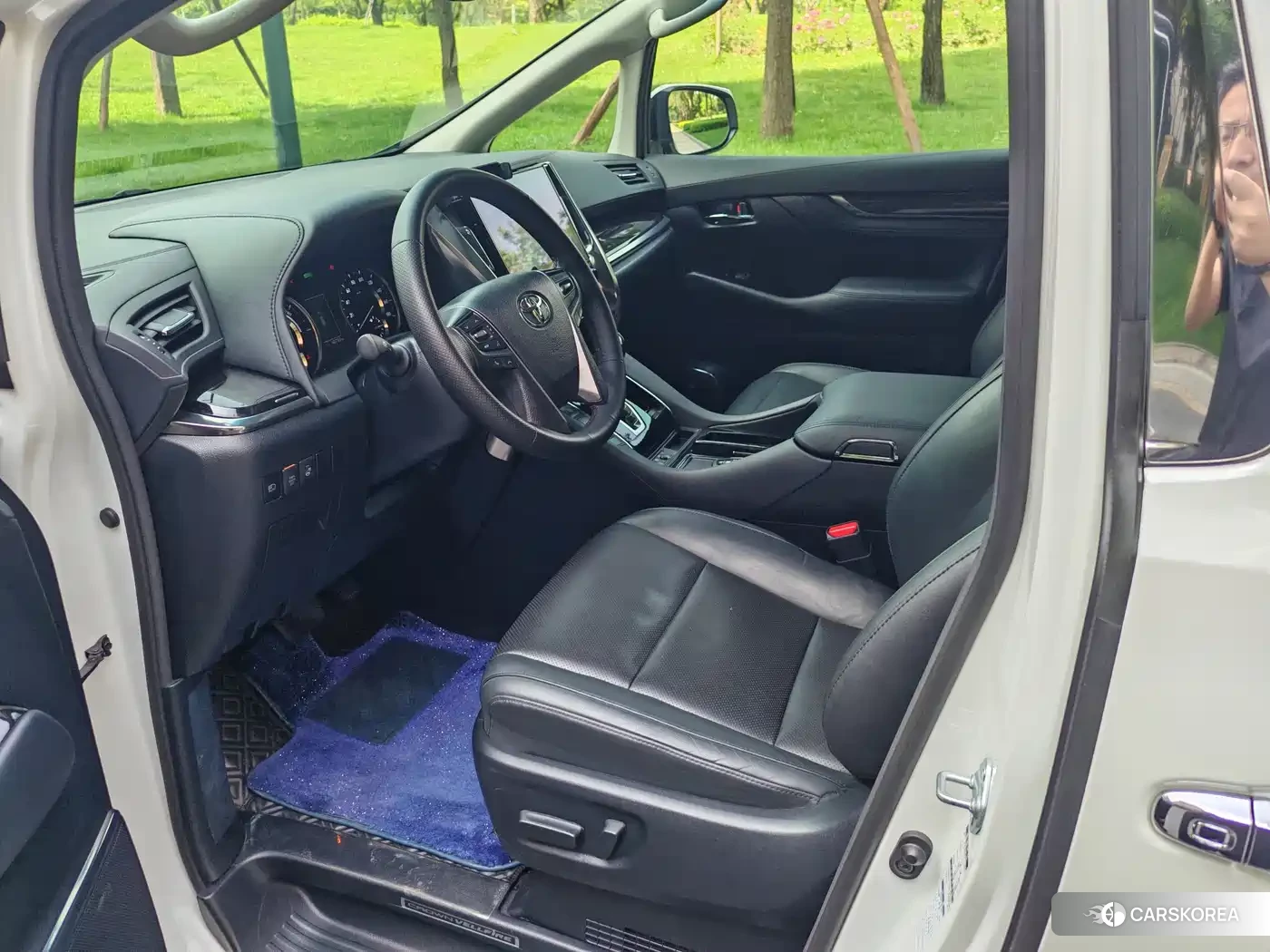 Toyota Vellfire 2022 Белый из Китая, фото 3