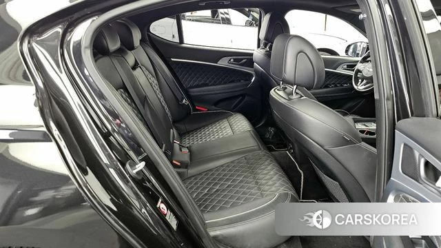 Genesis G70 2018 Черный из Кореи, фото 3