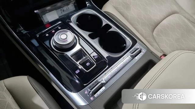 Kia Carnival 4th generation 2023 Белый из Кореи, фото 3