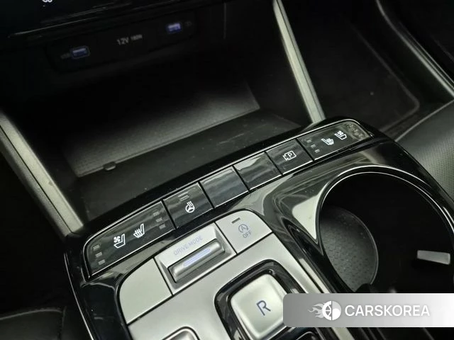 Hyundai Tucson (NX4) 2022 Серебристо-серый из Кореи, фото 3