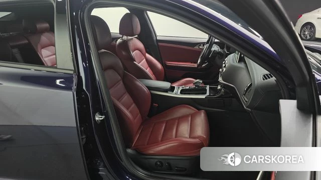 Kia Stinger 2019 Синий из Кореи, фото 3