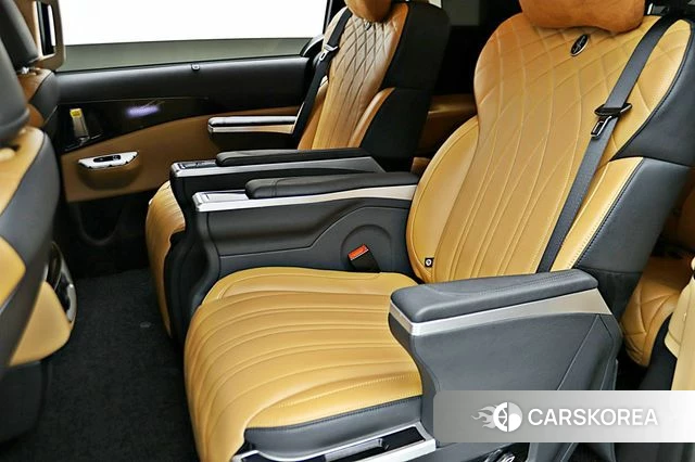 Kia Carnival 4th generation 2023 Черный из Кореи, фото 3