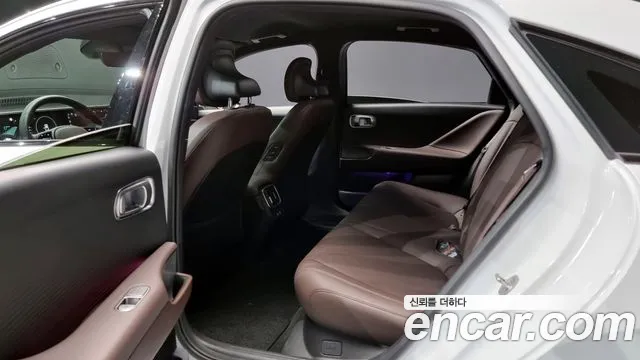 Hyundai Ionic 6 2023 Белый из Кореи, фото 3