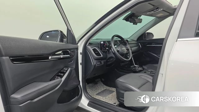 Kia The New Seltos 2024 Белый из Кореи, фото 3