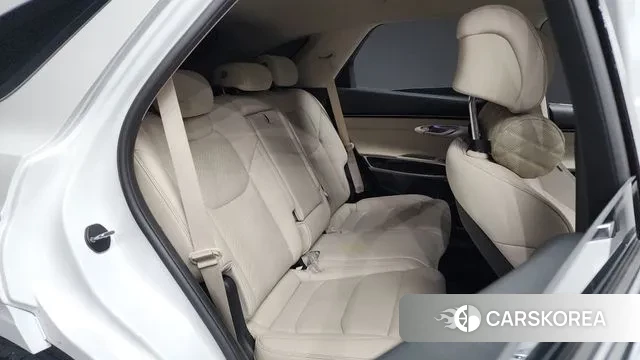 Genesis GV70 2023 Белый из Кореи, фото 3