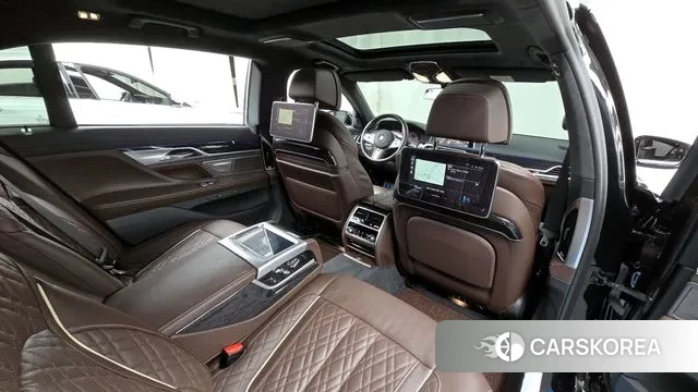 BMW 7 Series (G11) 2021 Черный из Кореи, фото 3