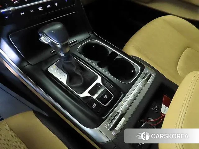 Kia Carnival 4th generation 2021 Черный из Кореи, фото 3