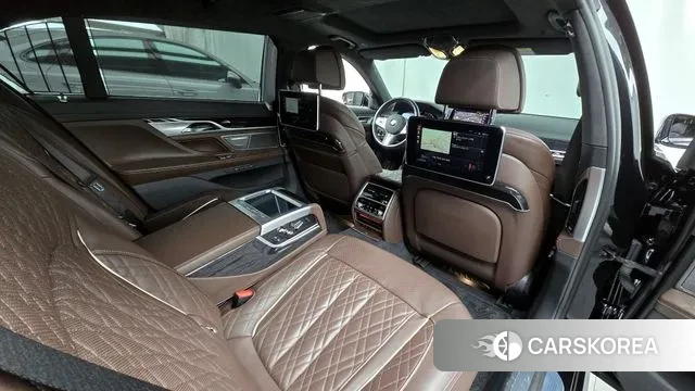 BMW 7 Series (G11) 2020 Черный из Кореи, фото 3