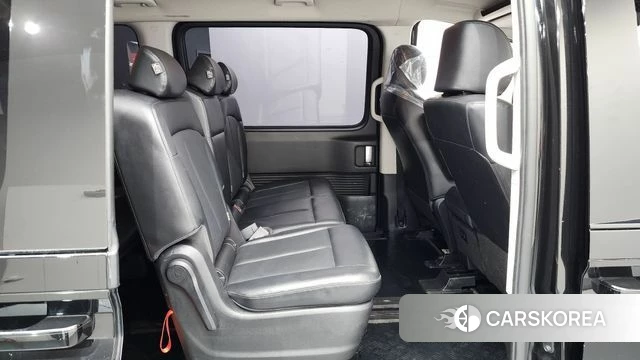 Hyundai Staria 2021 Черный из Кореи, фото 3