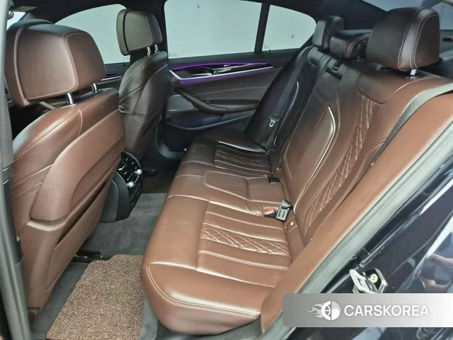 BMW 5 Series (G30) 2021 Черный из Кореи, фото 3