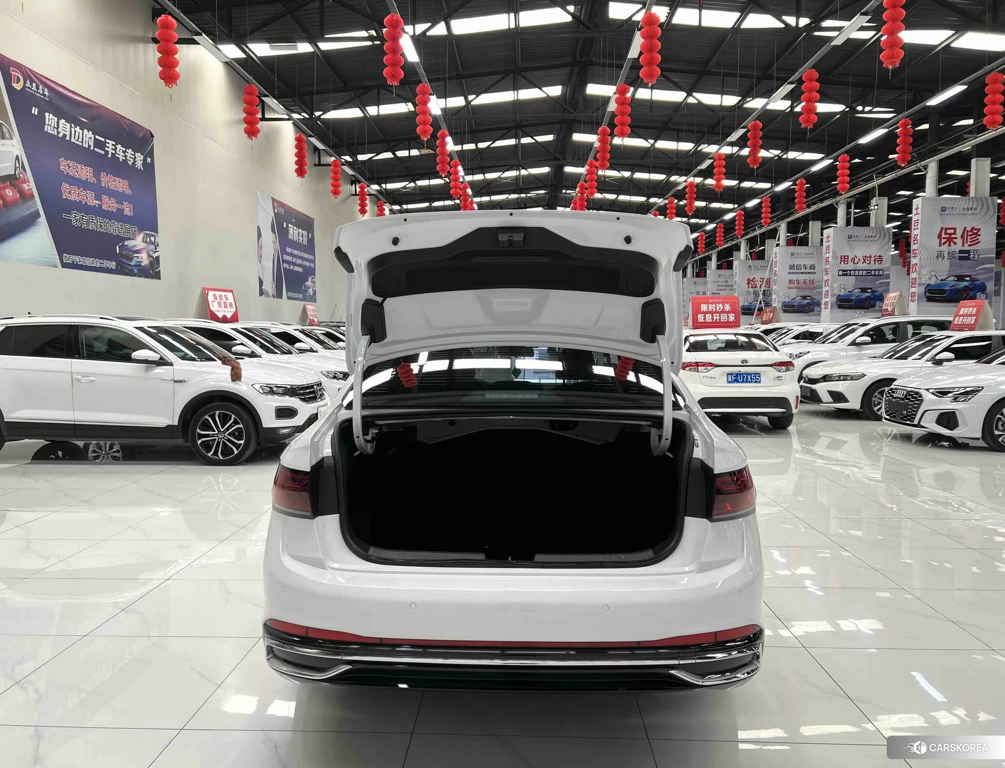 Volkswagen Sagitar 2022 Белый из Китая, фото 3