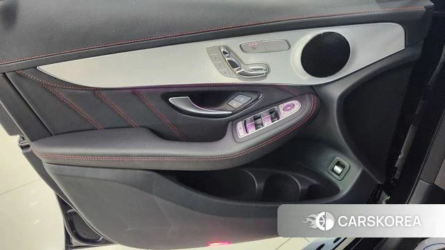 Mercedes-Benz GLC-Class X253 2022 Черный из Кореи, фото 3