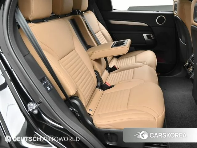 Land Rover Discovery 5 2025 Черный из Кореи, фото 3