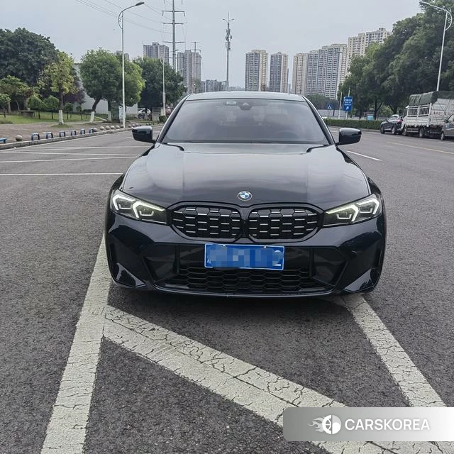 BMW 3 series 2023 Черный из Китая, фото 3