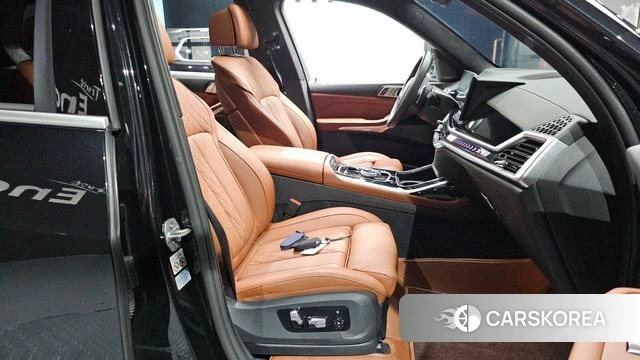 BMW X7 (G07) id 4691704 из Кореи 3