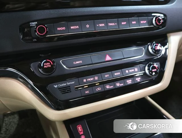 Kia The New Carnival 2018 Белый из Кореи, фото 3
