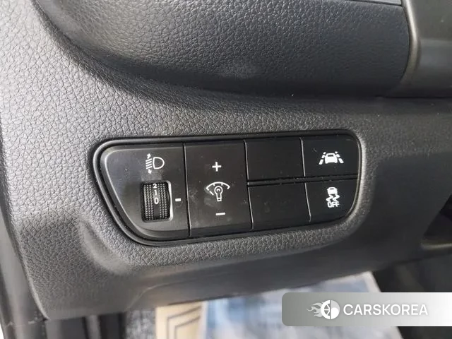 Kia Seltos 2021 Белый из Кореи, фото 3