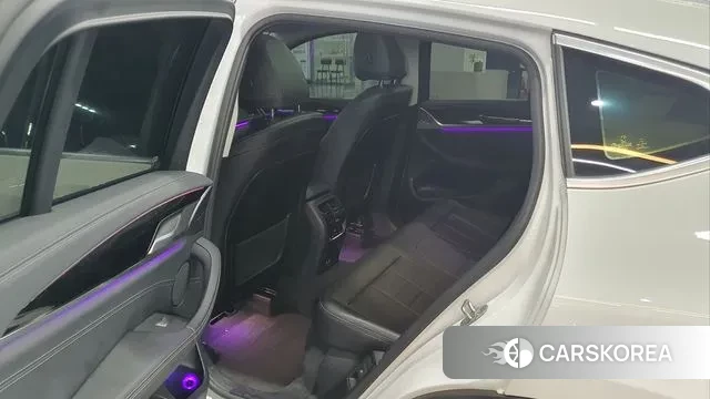 BMW X4 (G02) 2023 Белый из Кореи, фото 3