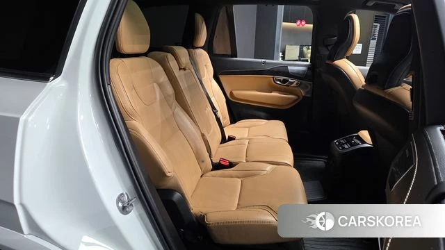Volvo XC90 second Generation 2022 Белый из Кореи, фото 3
