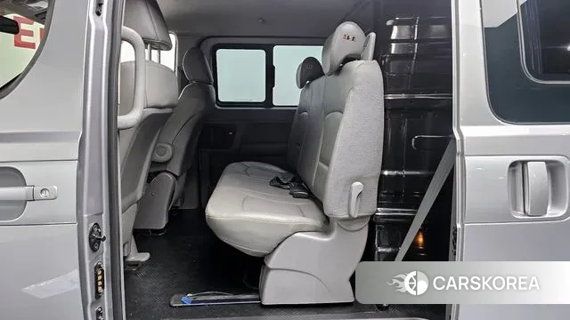 Hyundai The New Grand Starex 2020 Серебристо-серый из Кореи, фото 3