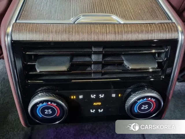 Land Rover Range Rover 5th Generation 2023 Черный из Кореи, фото 3