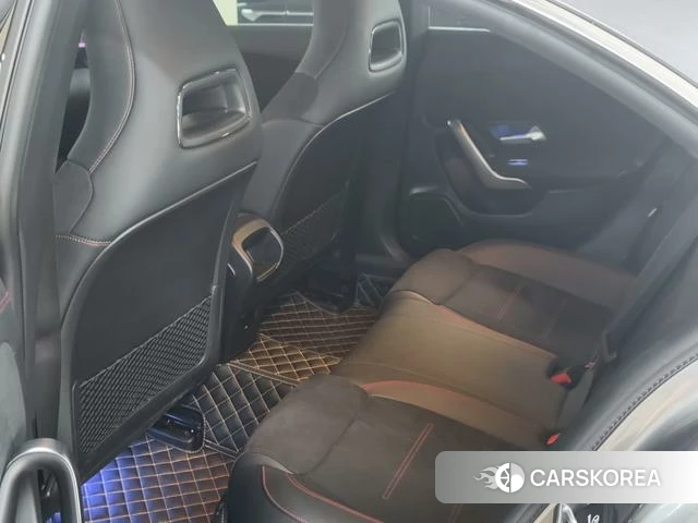 Mercedes-Benz CLA (import) 2025 Серебристо-серый из Китая, фото 3