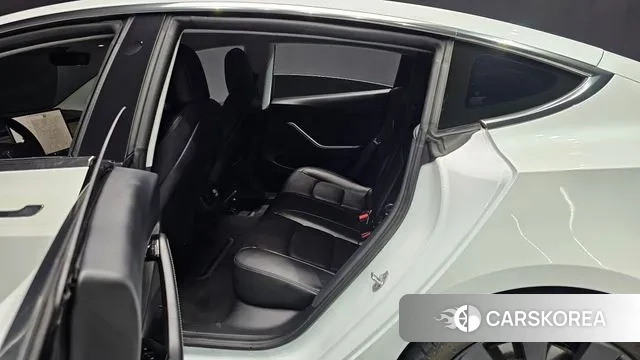 Tesla Model 3 2020 Белый из Кореи, фото 3