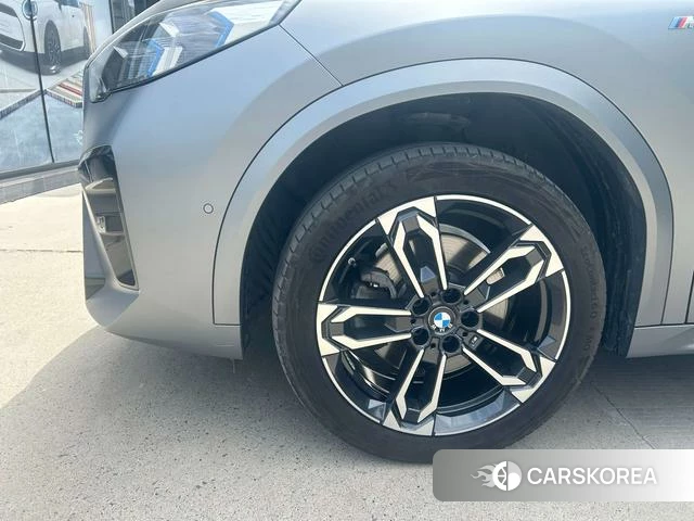 BMW X2 (import) 2024 Темно-серый из Китая, фото 3