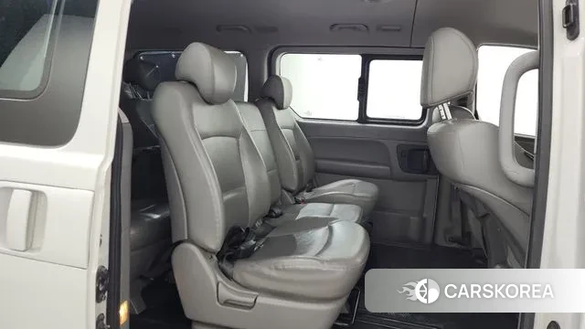 Hyundai The New Grand Starex 2018 Белый из Кореи, фото 3