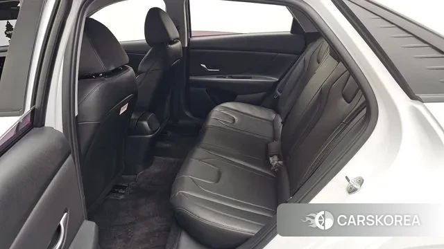 Hyundai Avante (CN7) 2021 Белый из Кореи, фото 3