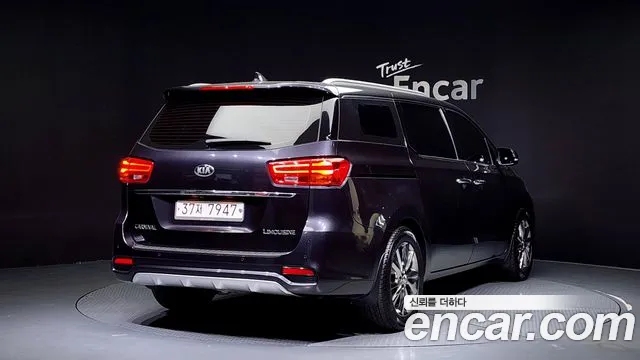 Kia The New Carnival id 2680448 из Кореи 3