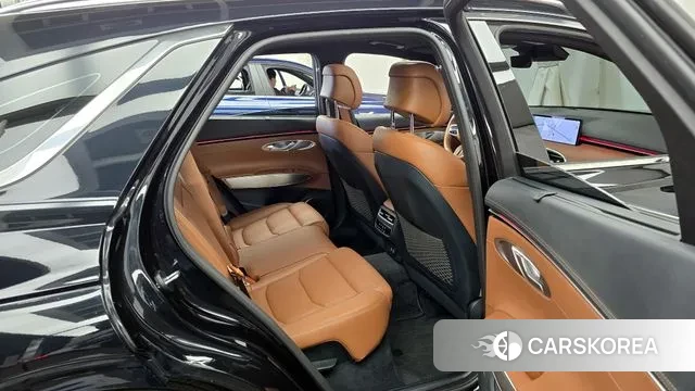 Genesis GV70 2024 Черный из Кореи, фото 3