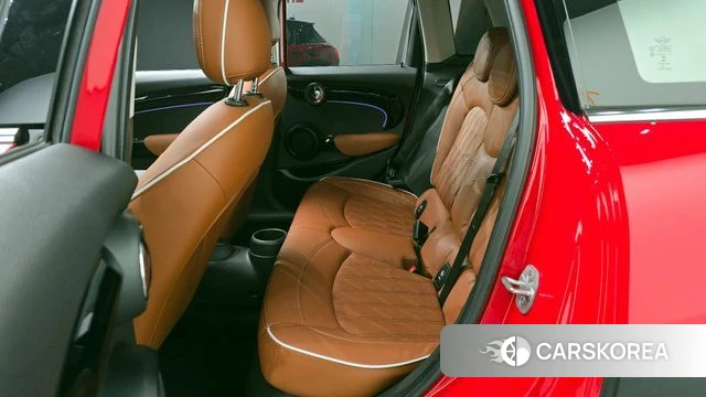 Mini Cooper S 2022 Красный из Кореи, фото 3