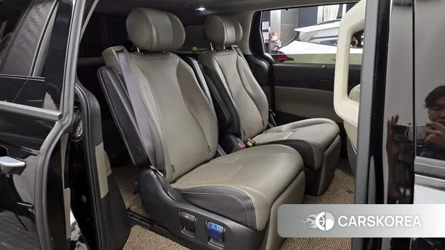 Kia The New Carnival 4th Generation 2023 Черный из Кореи, фото 3