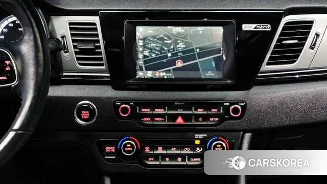 Kia Niro 2018 Белый из Кореи, фото 3