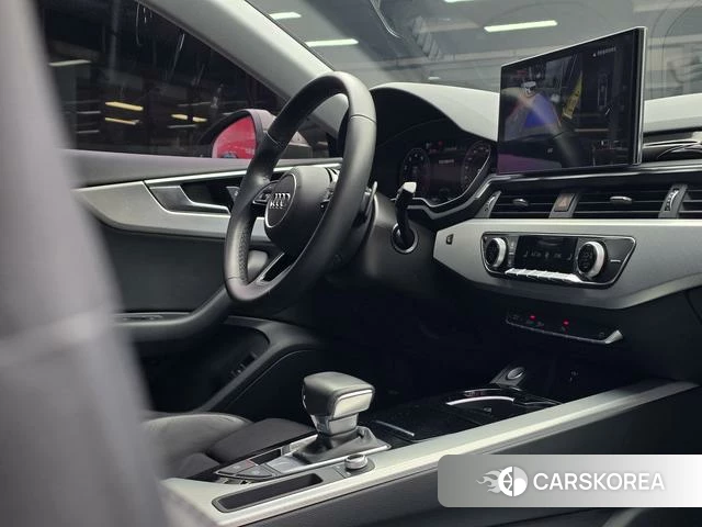 Audi A5 2023 Зеленый из Китая, фото 3